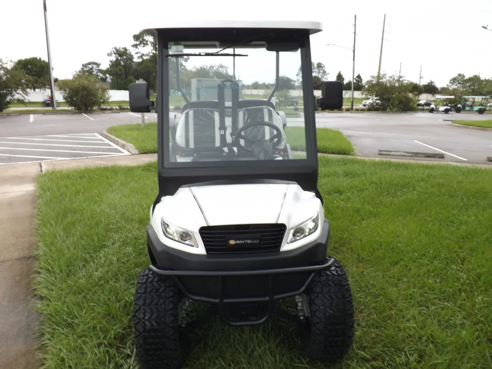 2022 Bintelli Beyond 4P Lifted Electric Golf Cart | 4-Passenger Street-Legal Lifted LSV with 5kW AC Motor & Touchscreen Display - Image 4