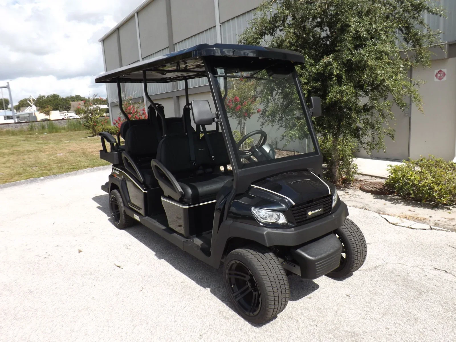 2022 Bintelli Beyond 6P Electric Golf Cart | 6-Passenger Street-Legal LSV with 5kW AC Motor, Touchscreen Infotainment & Aluminum Frame - Image 20