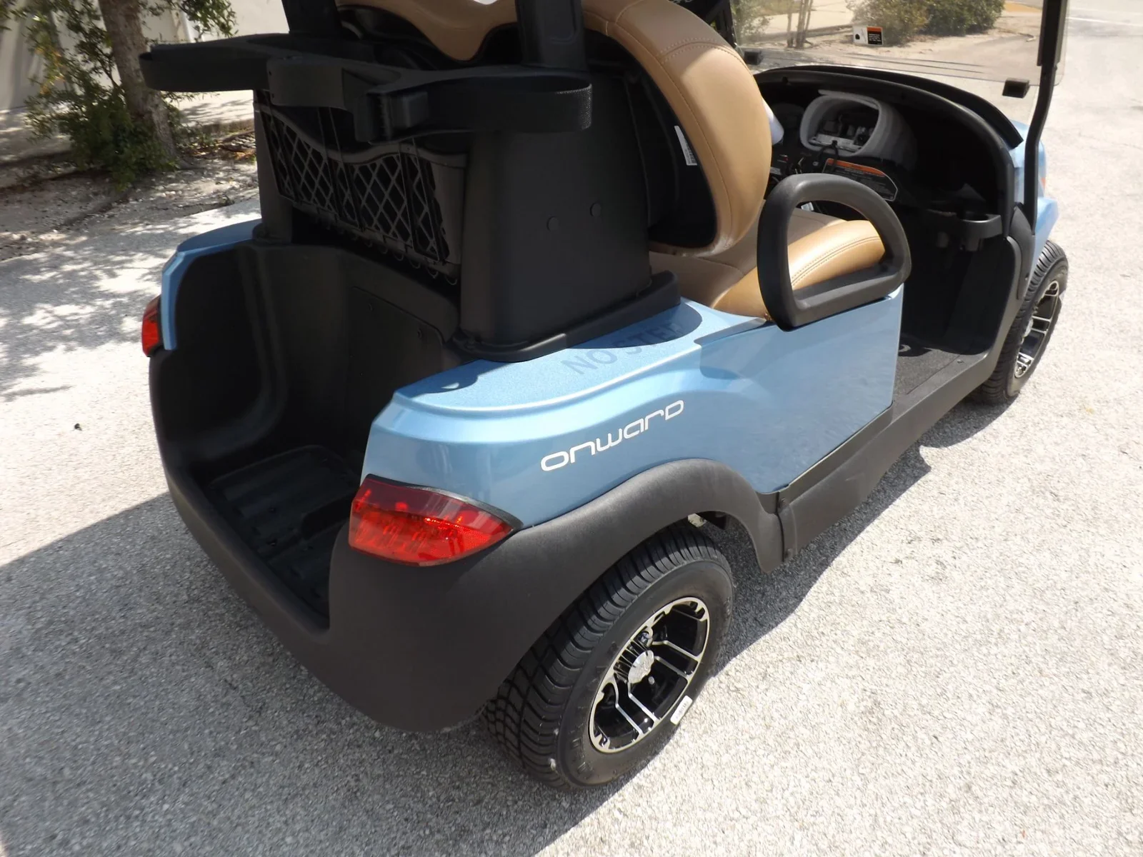 2024 Club Car Onward 2 Passenger Electric Golf Cart | Premium Neighborhood LSV with AlumiCore™ Frame & Advanced AC Power - Image 11