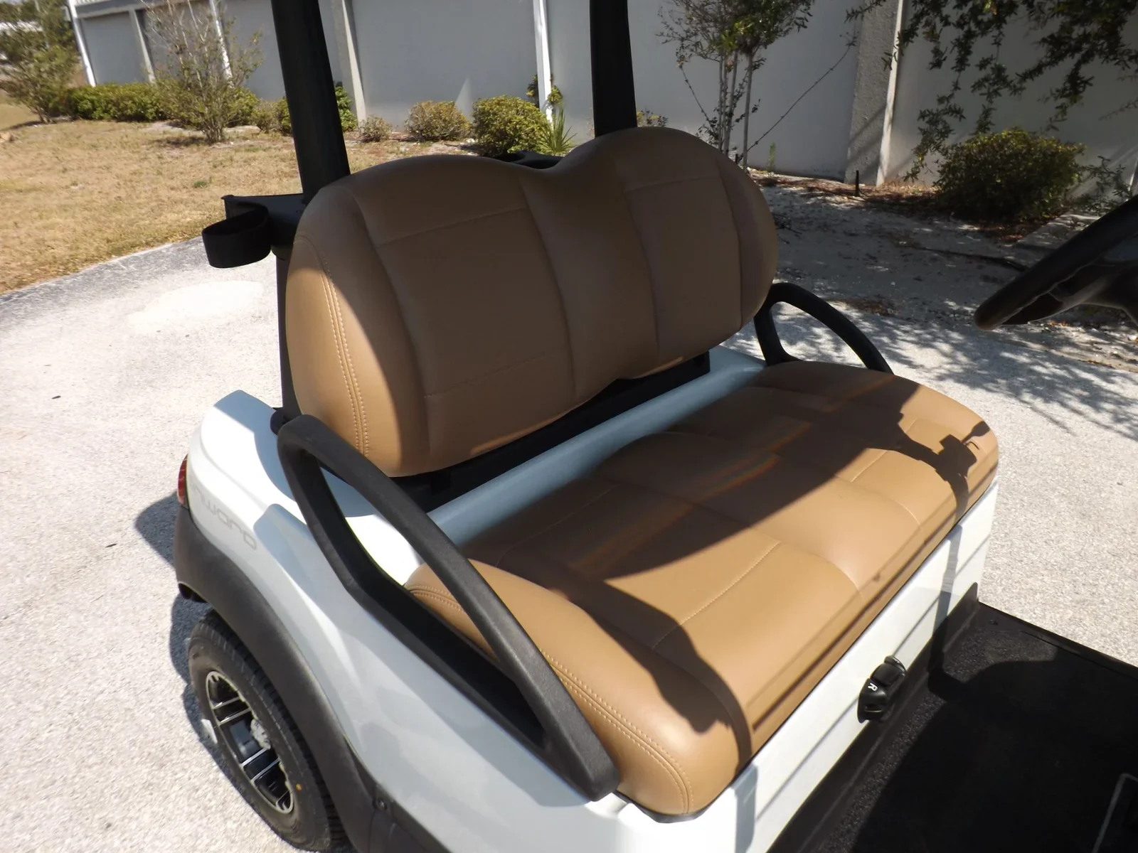 2024 Club Car Onward 2 Passenger Electric Golf Cart | Metallic Glacier White Luxury Neighborhood LSV with AlumiCore™ Frame & AC Power - Image 9