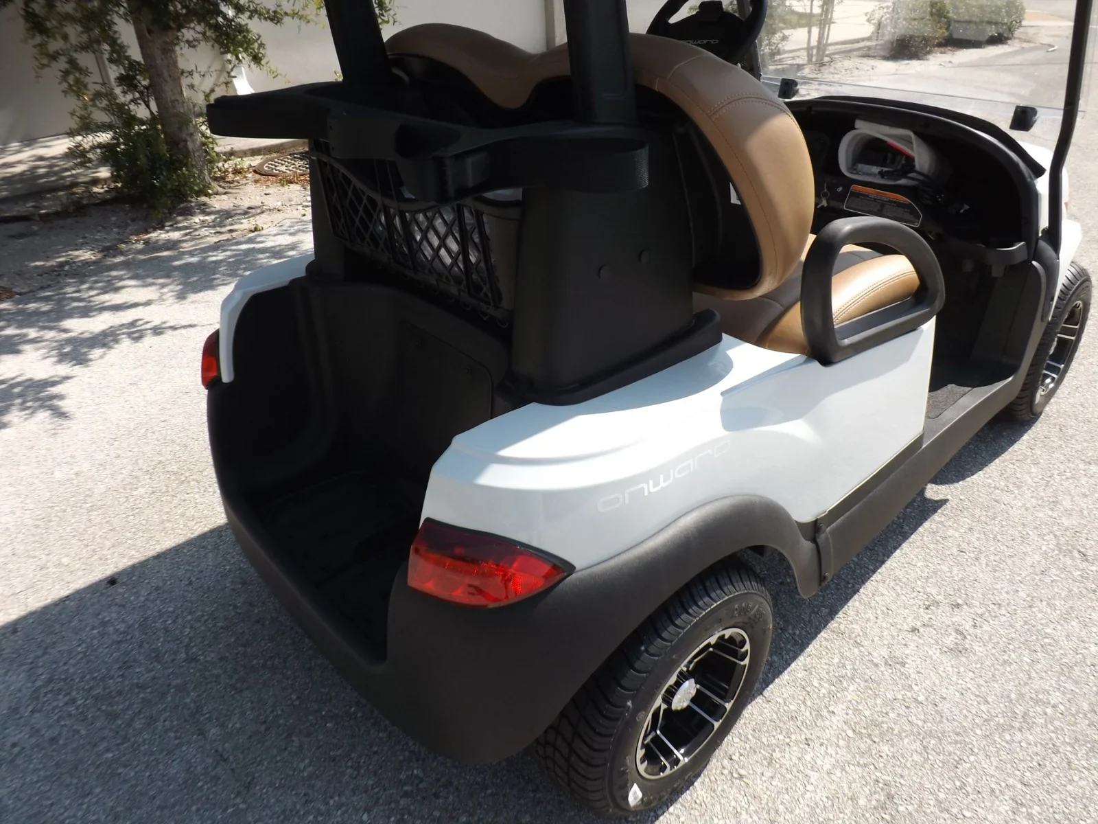 2024 Club Car Onward 2 Passenger Electric Golf Cart | Metallic Glacier White Luxury Neighborhood LSV with AlumiCore™ Frame & AC Power - Image 10