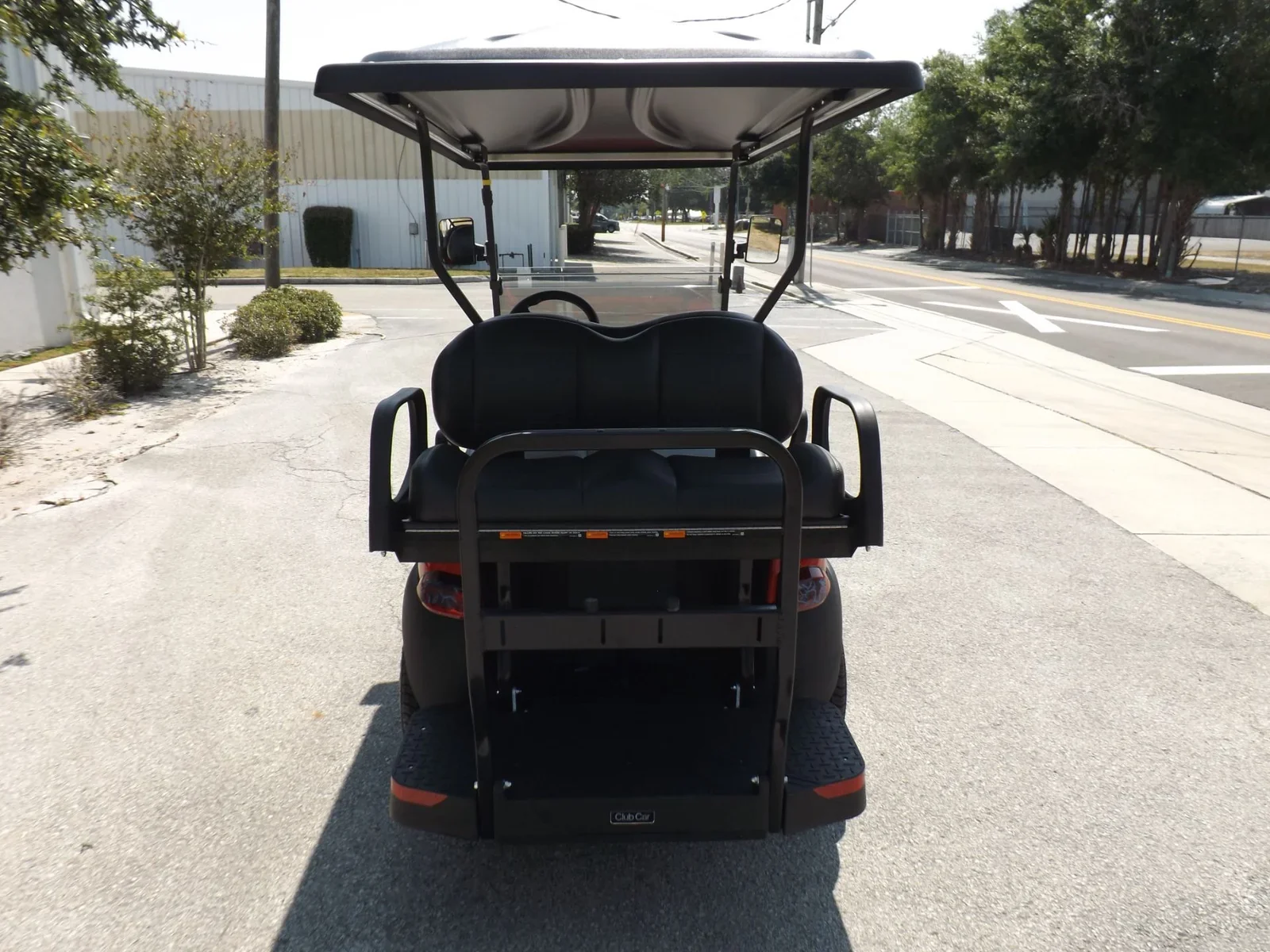 2024 Club Car Onward 4 Passenger Electric Golf Cart | Premium 4-Passenger Neighborhood LSV with AlumiCore™ Frame & Advanced AC Power - Image 3
