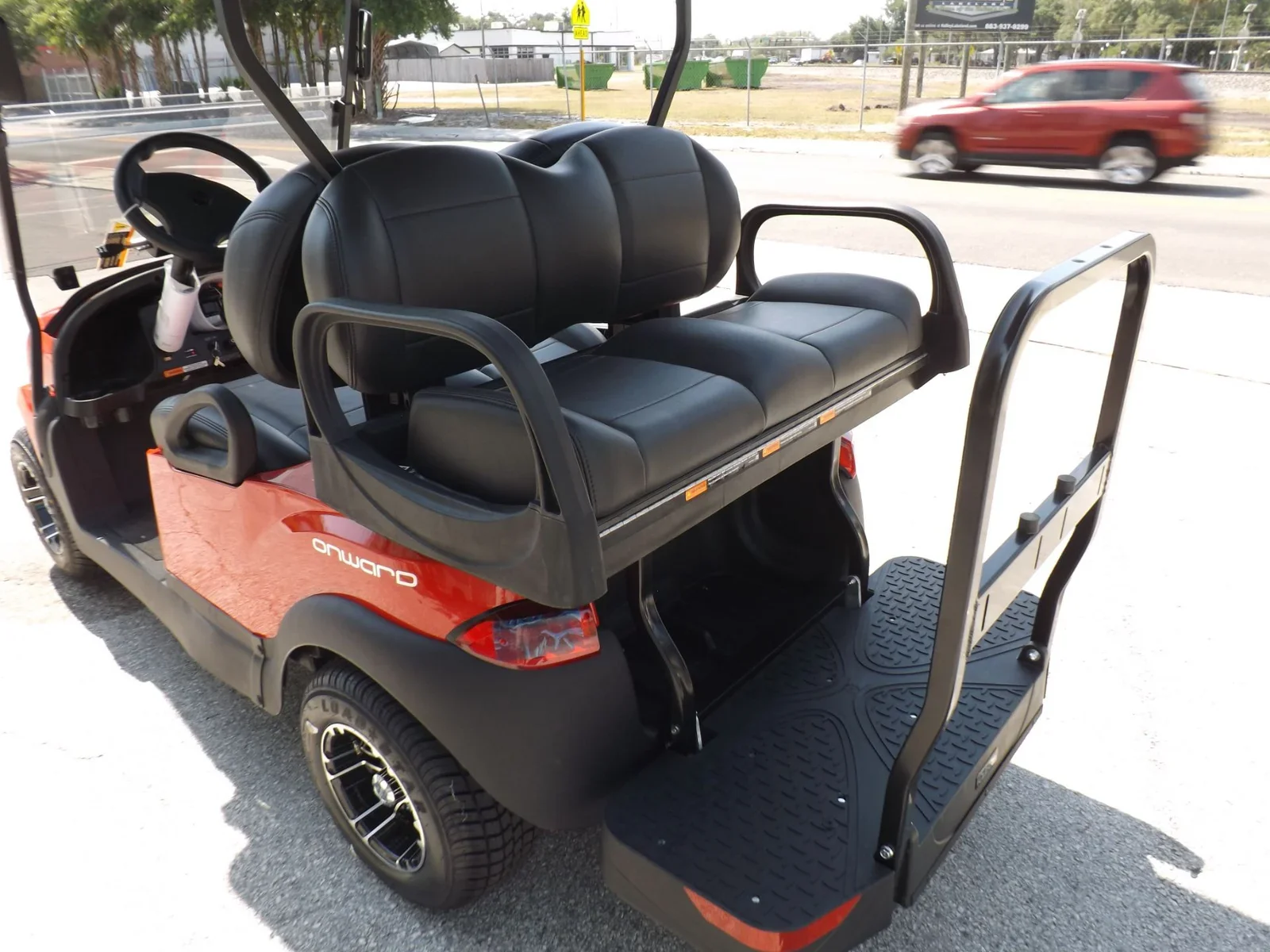 2024 Club Car Onward 4 Passenger Electric Golf Cart | Premium 4-Passenger Neighborhood LSV with AlumiCore™ Frame & Advanced AC Power - Image 13