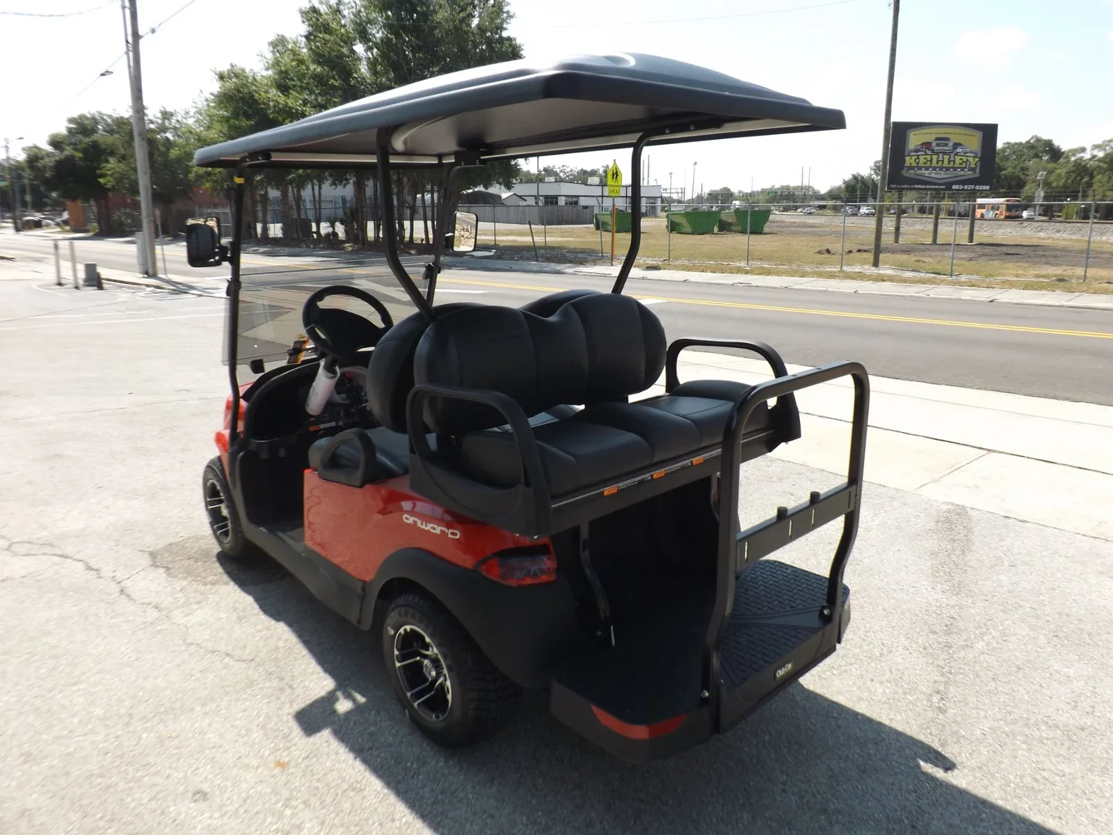 2024 Club Car Onward 4 Passenger Electric Golf Cart | Premium 4-Passenger Neighborhood LSV with AlumiCore™ Frame & Advanced AC Power - Image 4