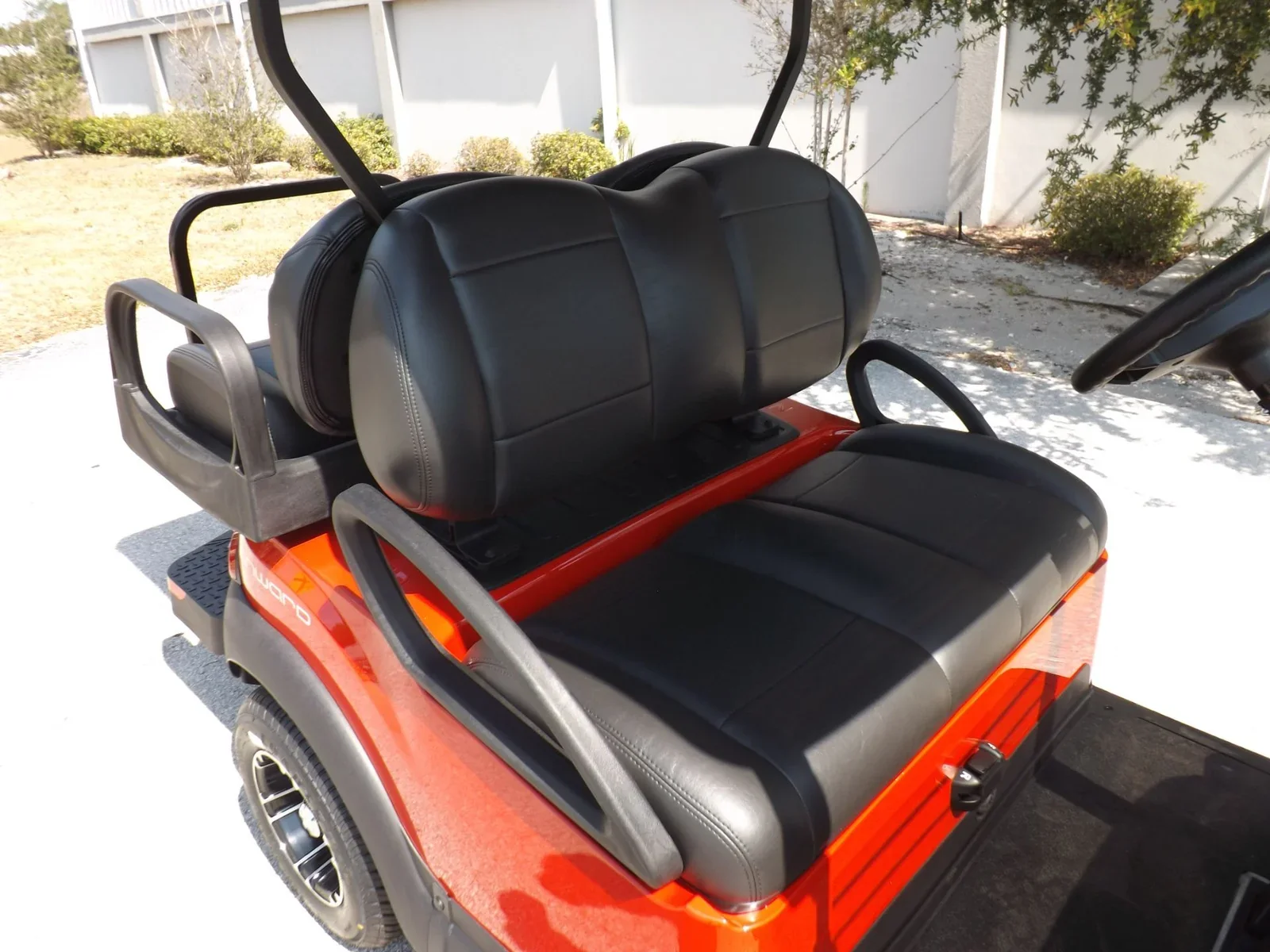 2024 Club Car Onward 4 Passenger Electric Golf Cart | Premium 4-Passenger Neighborhood LSV with AlumiCore™ Frame & Advanced AC Power - Image 9