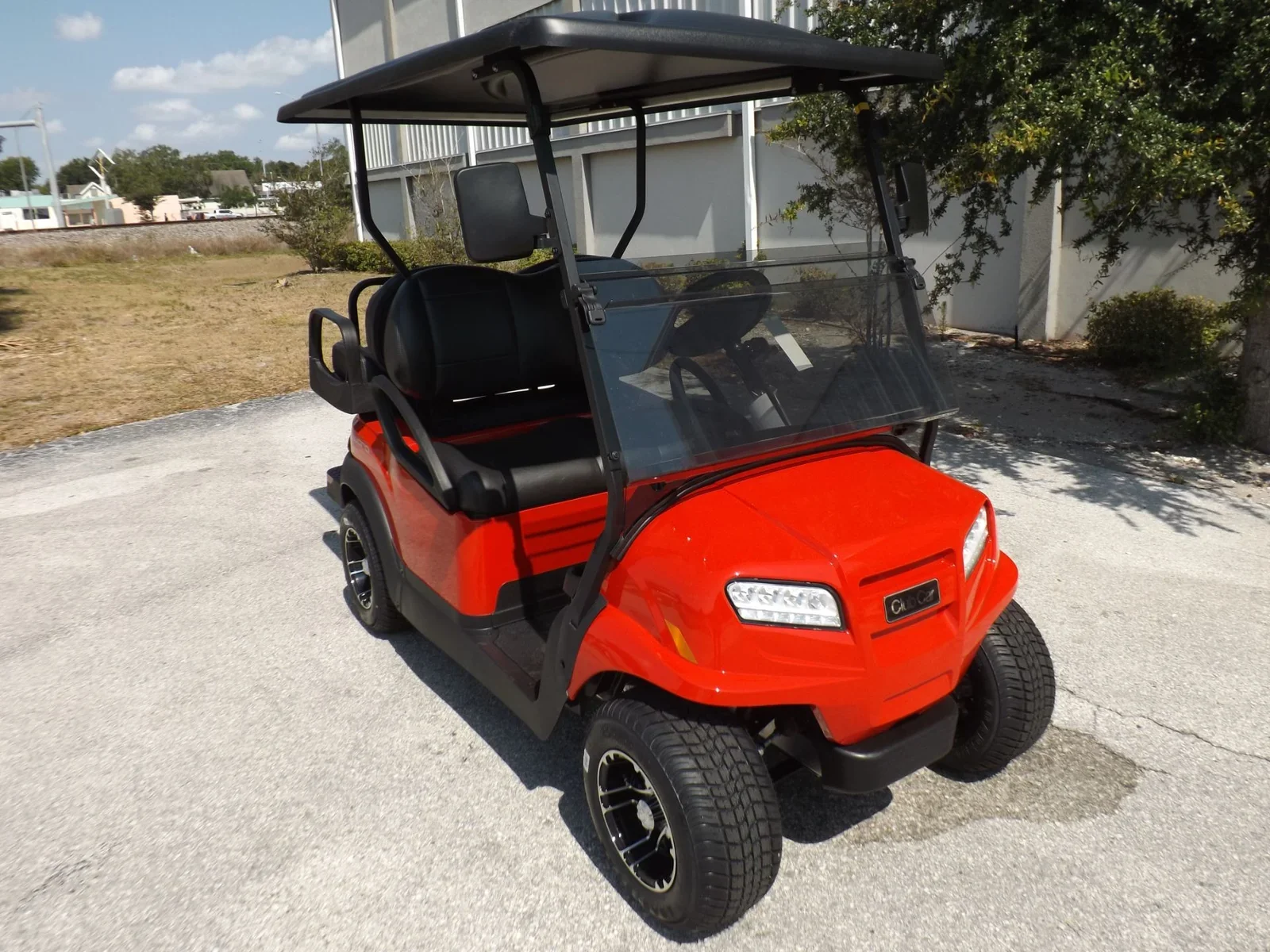 2024 Club Car Onward 4 Passenger Electric Golf Cart | Premium 4-Passenger Neighborhood LSV with AlumiCore™ Frame & Advanced AC Power