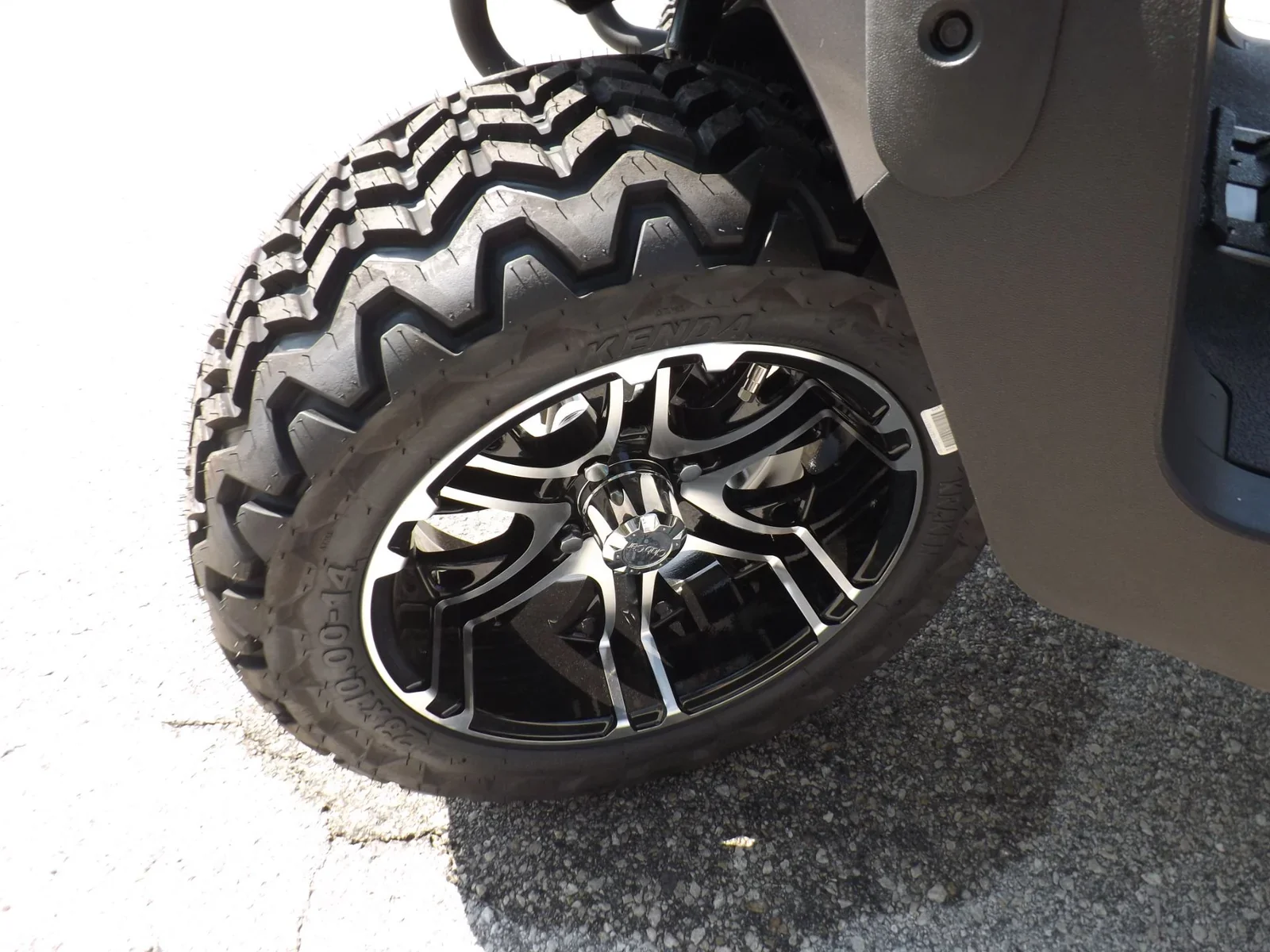2024 Club Car Onward Lifted 4 Passenger Gas Golf Cart | Premium Lifted LSV with Subaru EFI Engine & Custom Alloy Wheels - Image 12