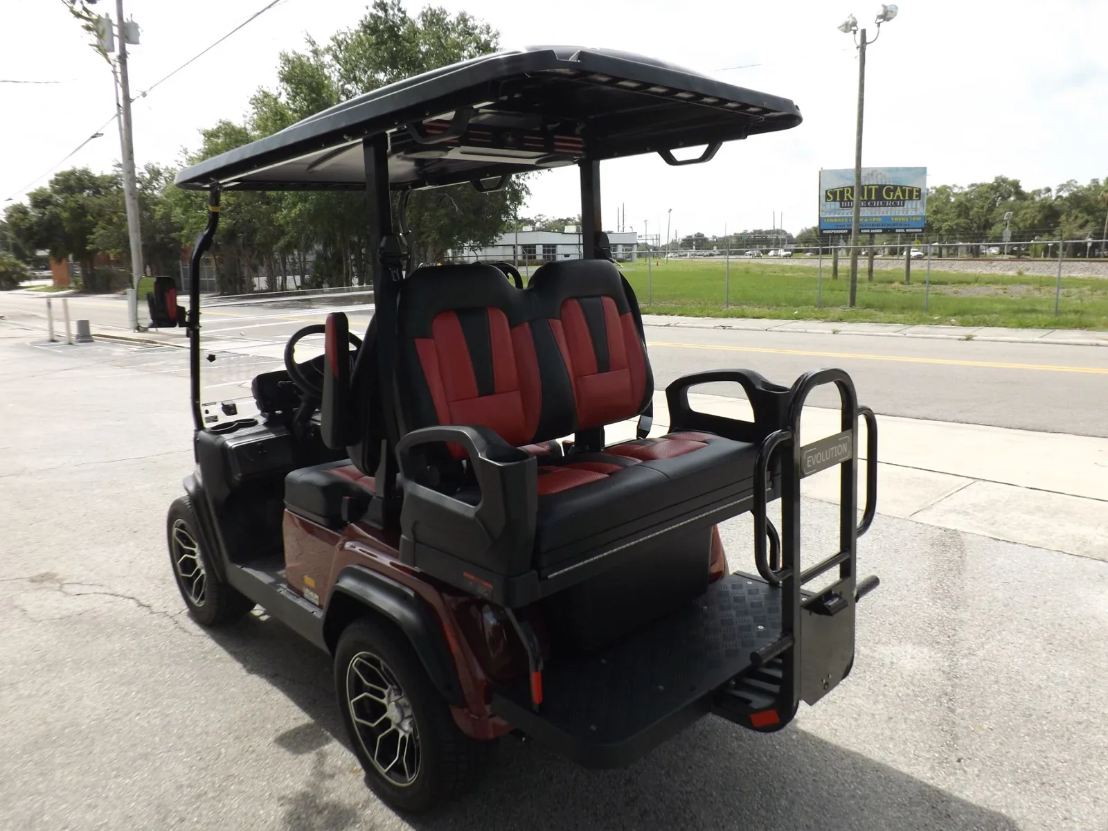 2025 Evolution Classic 4 Plus Electric Golf Cart | 4-Passenger Street-Legal LSV with Lithium Power & Premium Gloss Finish - Image 6