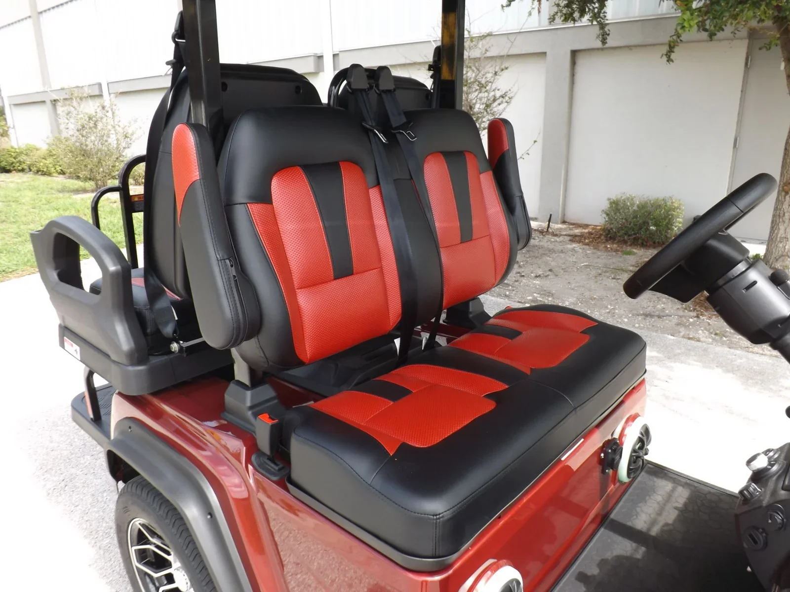 2025 Evolution Classic 4 Plus Electric Golf Cart | 4-Passenger Street-Legal LSV with Lithium Power & Premium Gloss Finish - Image 13