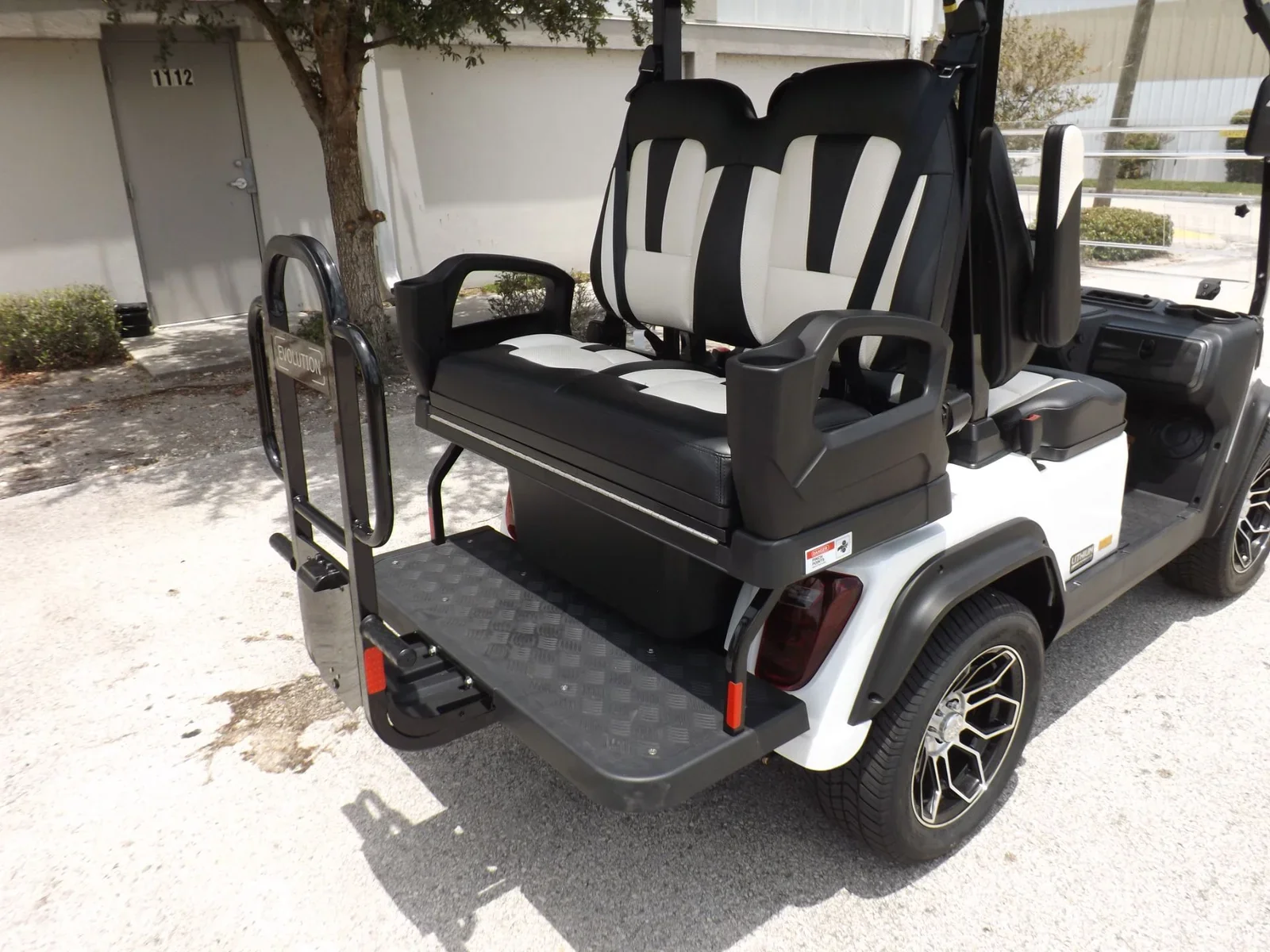 2025 Evolution D5 Ranger 2+2 Plus Electric Golf Cart | 4-Passenger Convertible LSV with Lithium Power, Rear Flip Seat & Touchscreen Display - Image 12