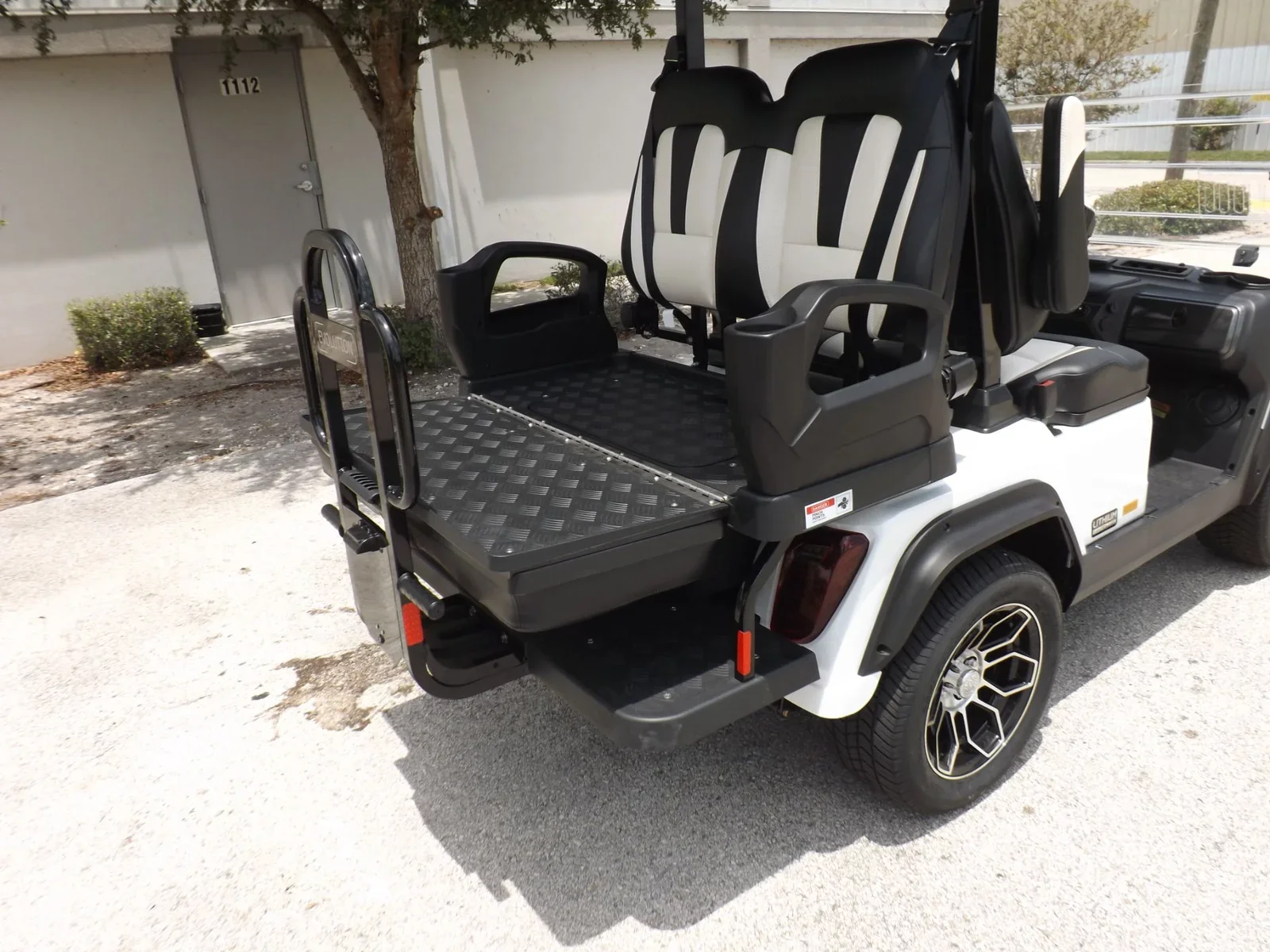 2025 Evolution D5 Ranger 2+2 Plus Electric Golf Cart | 4-Passenger Convertible LSV with Lithium Power, Rear Flip Seat & Touchscreen Display - Image 13