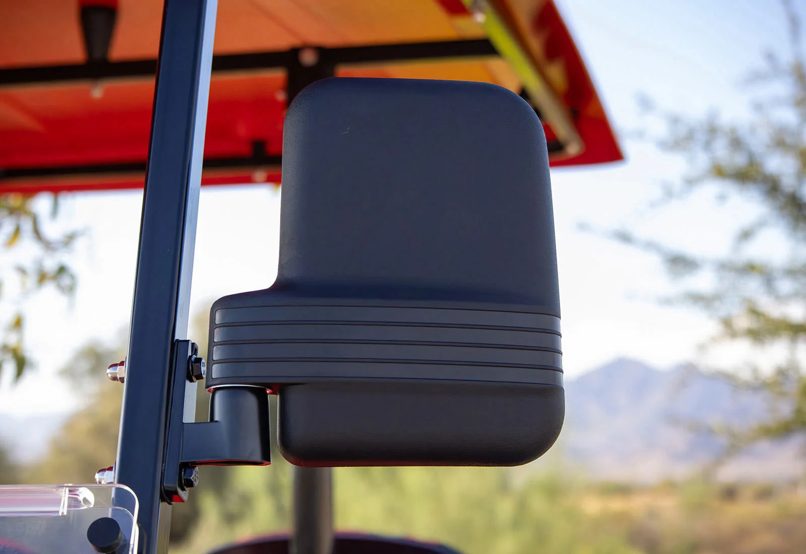 2025 ICON i40L Electric Golf Cart | Lifted 4-Passenger Street-Legal LSV with ECO Lithium Power, 10.1-Inch Touchscreen & Backup Camera - Image 4