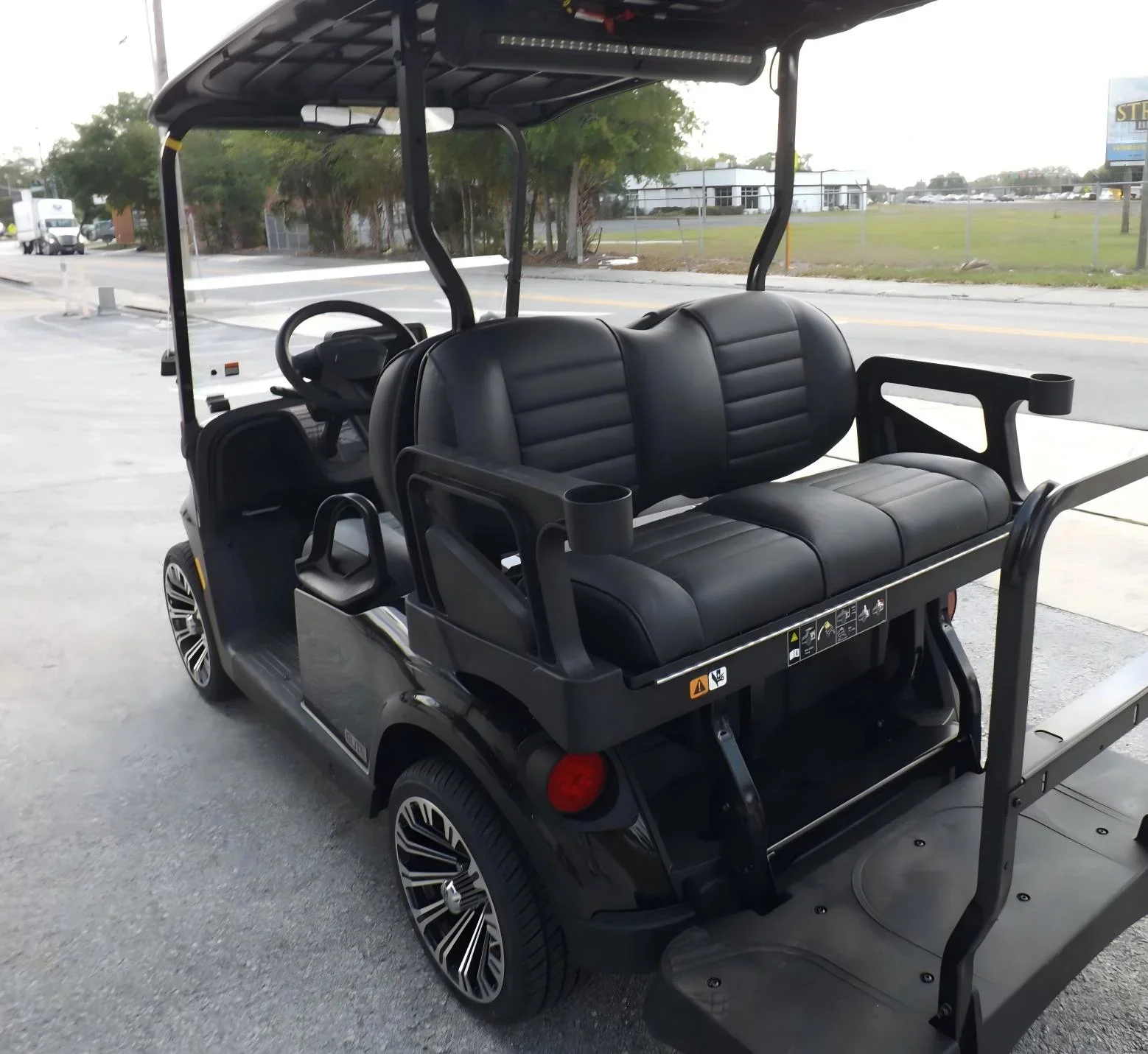 2026 E-Z-GO RXV 4 Touring ST ELiTE Lithium Golf Cart | 4-Passenger Premium Electric LSV with Samsung SDI Technology & Rear Flip Seat - Image 20
