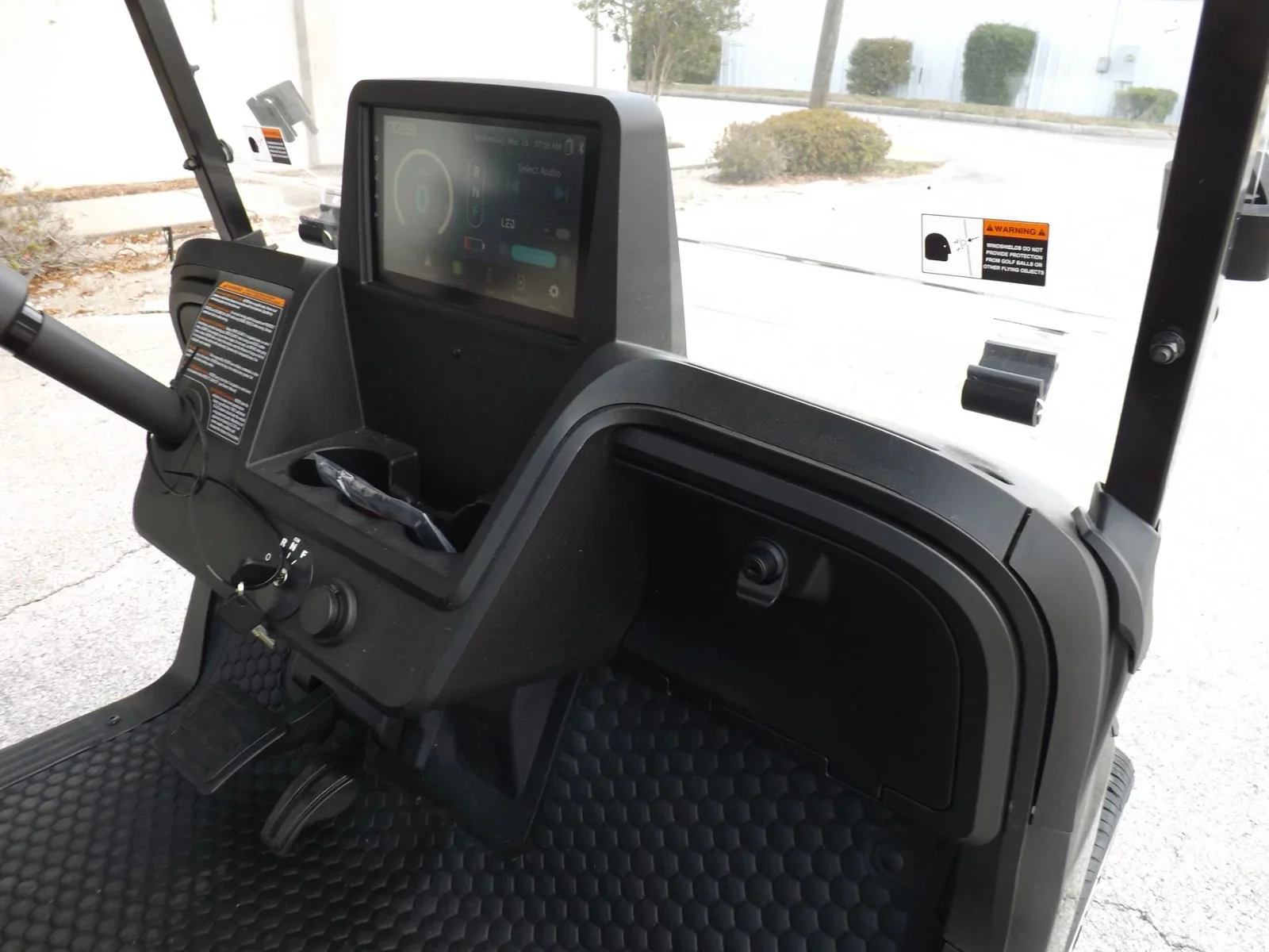 2026 E-Z-GO RXV 4 Touring ST ELiTE Lithium Golf Cart | 4-Passenger Premium Electric LSV with Samsung SDI Technology & Rear Flip Seat - Image 7
