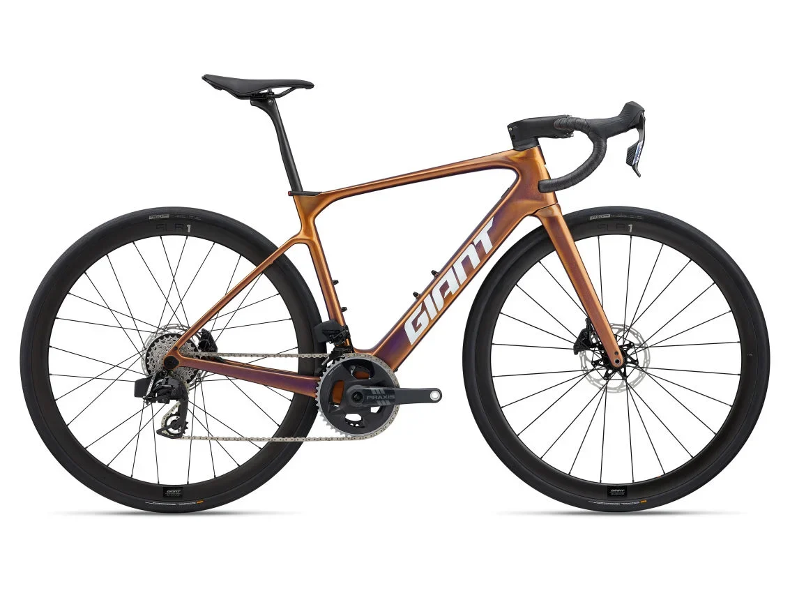 2026 Giant Defy Advanced E+ Elite 1 Electric Road Bike | Carbon Endurance E-Road Machine with SyncDrive Pro 2 & Shimano Ultegra Di2