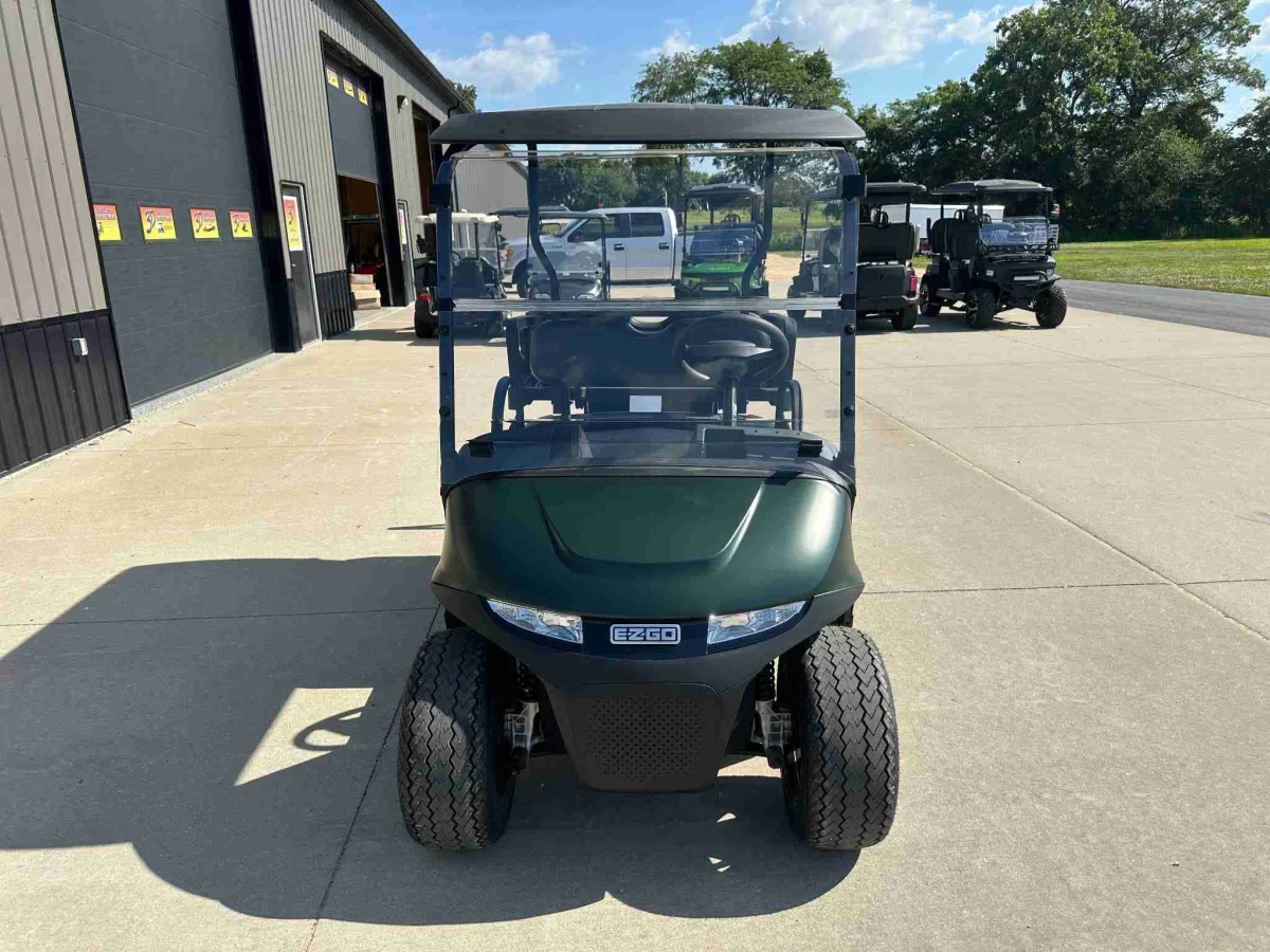 2027 E-Z-GO RXV Valor S+ Gas Golf Cart | 4-Passenger Fleet & Neighborhood Utility Vehicle with Elite Fuel Efficiency & Rear Flip Seat - Image 4